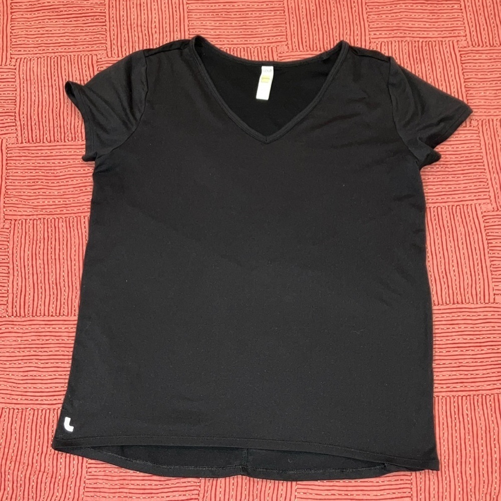 Lole women’s medium Black Fitted Cap Sleeve T-Shirt / athletic top